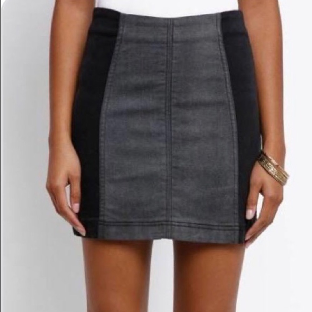 Free People black& dark grey high waisted skirt.
